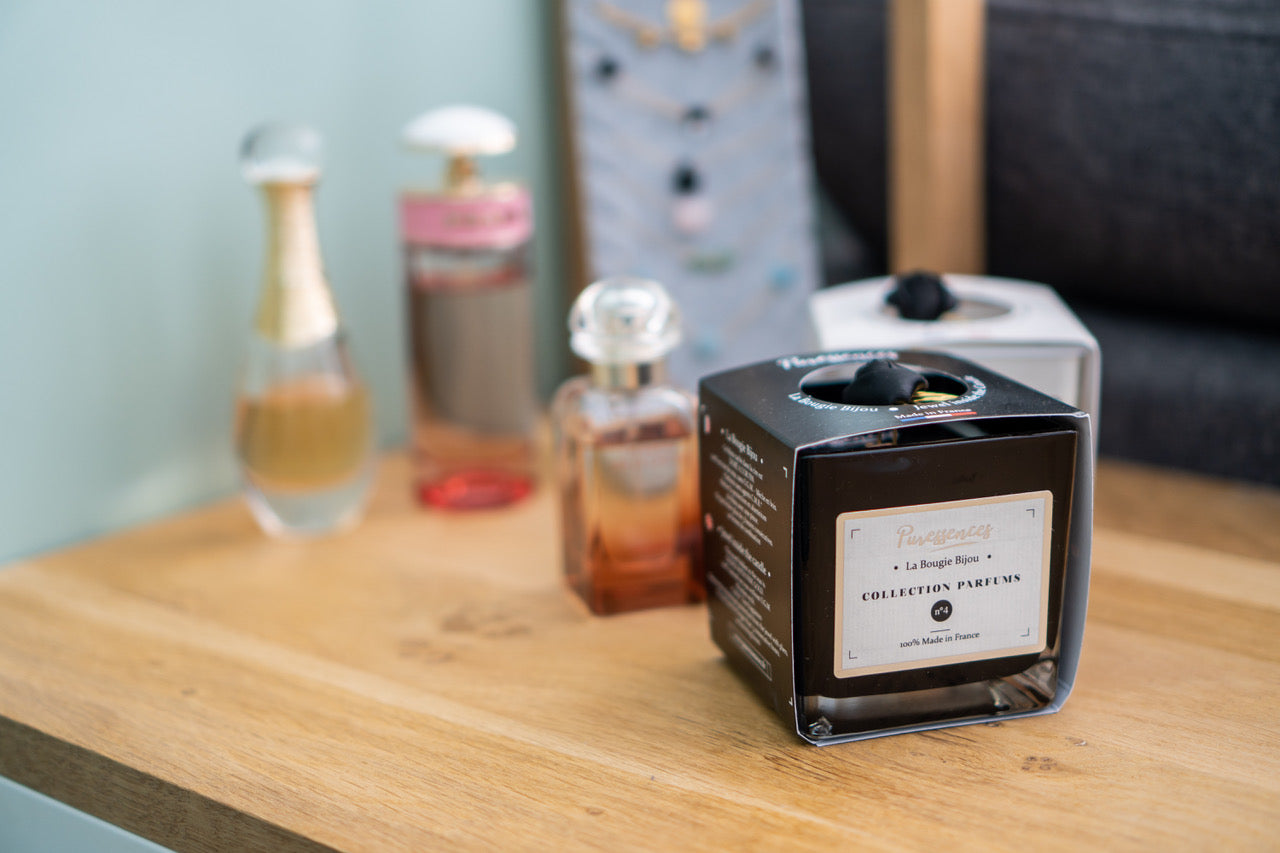 Bougie bijoux parfum N°44